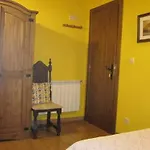 Holiday home Casa La Escuela *