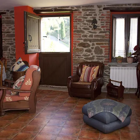 펜션 Casa La Escuela Tuilla