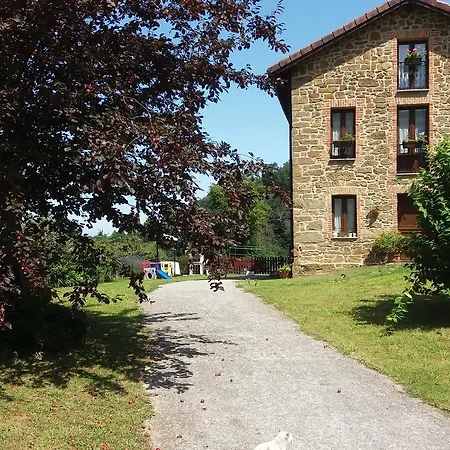 Casa La Escuela Holiday home